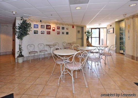 Comfort Inn Virginia Horse Center Lexington Restaurang bild